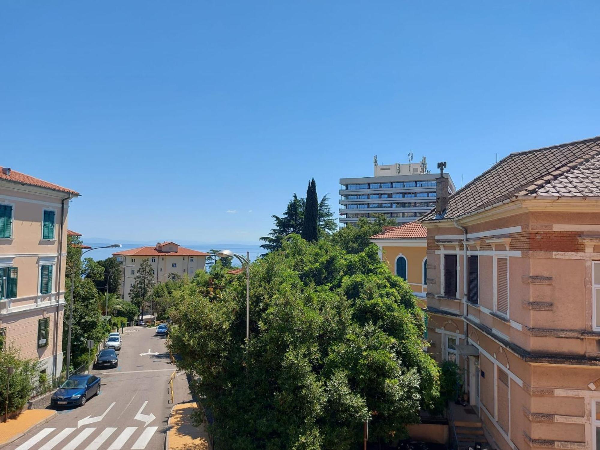 Maison Riviera Опатия Екстериор снимка